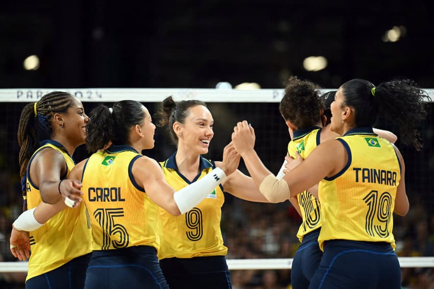 VOLLEYBALL-OLY-PARIS-2024-BRA-KEN