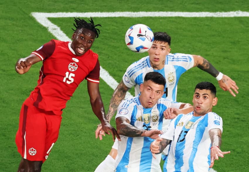 Canadá v Argentina - Copa América