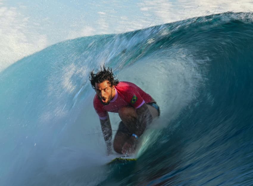 SURFING-OLY-PARIS-2024 Filipe Toledo