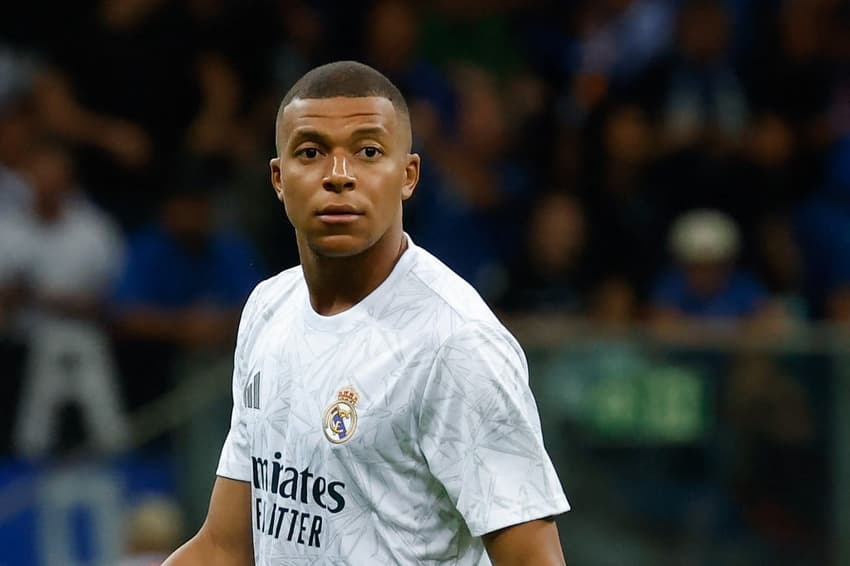 Mbappé na estreia no Real Madrid na decisão da Supercopa da Uefa contra Atalanta