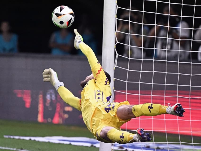 De Gea - Fiorentina - Conference League - Puskás Akadémia 1x1 Fiorentina