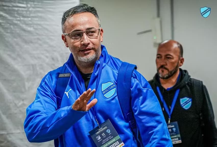 Flávio Robatto, técnico do Bolívar