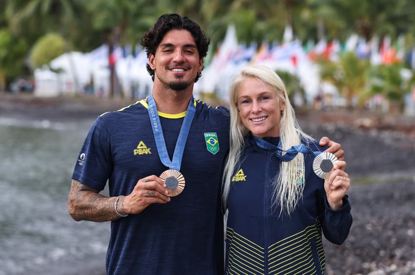 Gabriel Medina e Tatiana Weston-Webb