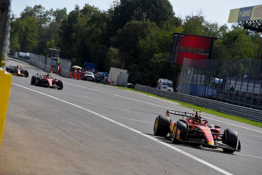 italia-2023-f1-corrida-ferrari-carlos-sainz-07