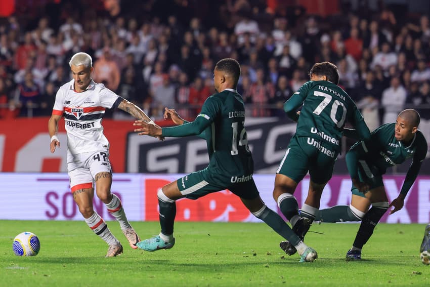 Jogo entre São Paulo e Goiás define último classificado para as quartas de final da Copa do Brasil. Foto: Marcello Zambrana/AGIF