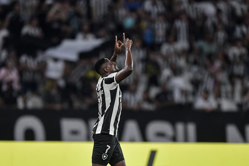 Luiz Henrique pelo Botafogo