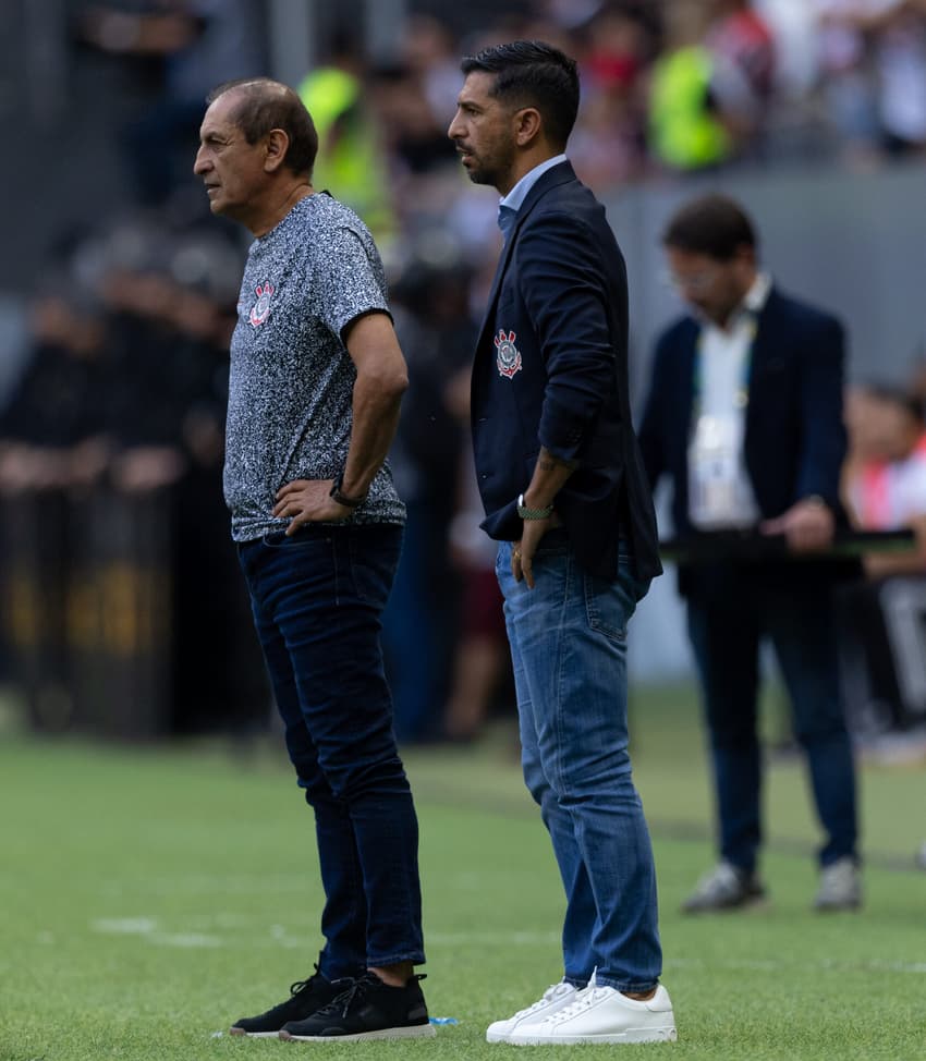 Emiliano e Ramón Díaz no clássico entre São Paulo e Corinthians 2909