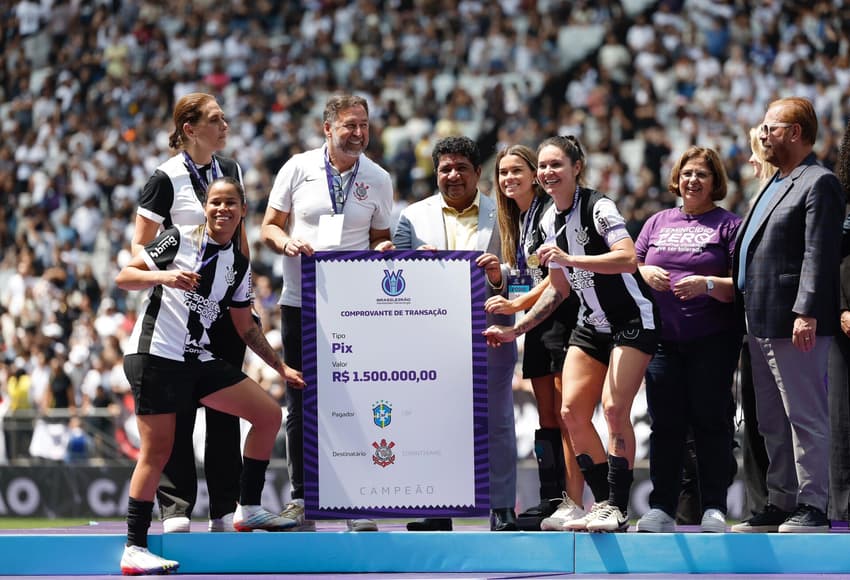 Premiação Corinthianas Brasileirão feminino 2209