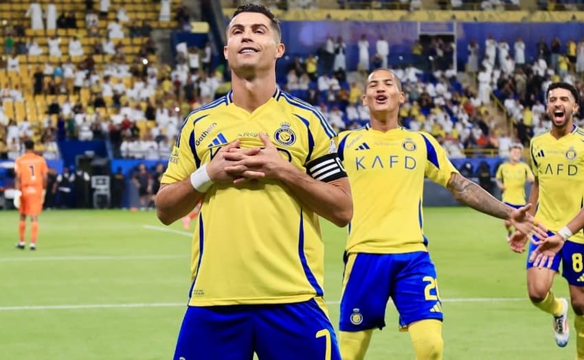 Cristiano Ronaldo alcançou 904 gols na carreira (Foto: Reprodução/Instagram)