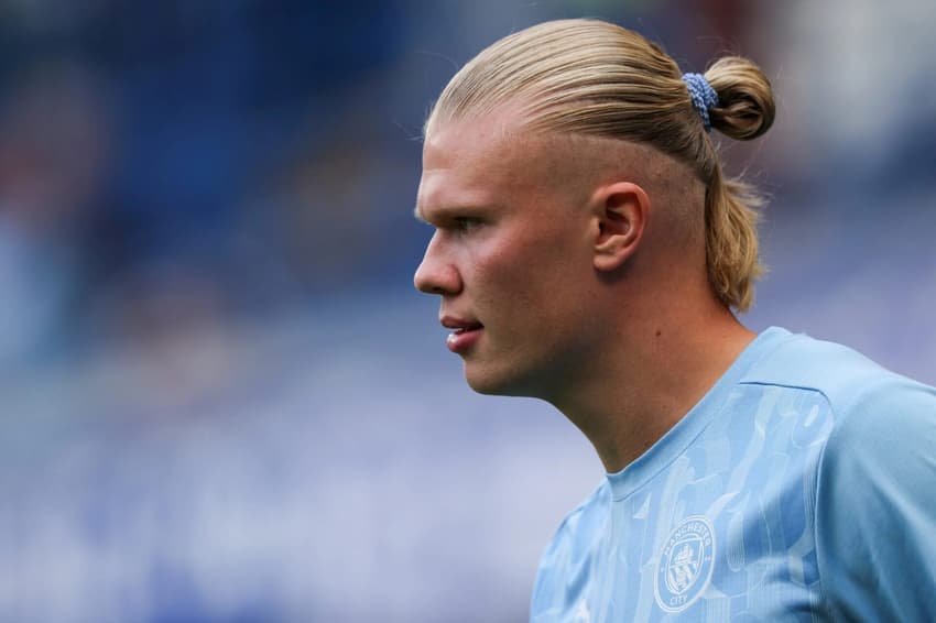 Haaland tem 67 gols pelo City na Premier League (Foto: Adrian DENNIS / AFP)