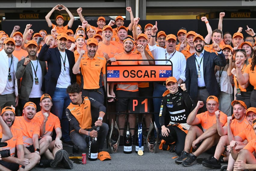 McLaren comemora vitória de Oscar Piastri no Azerbaijão