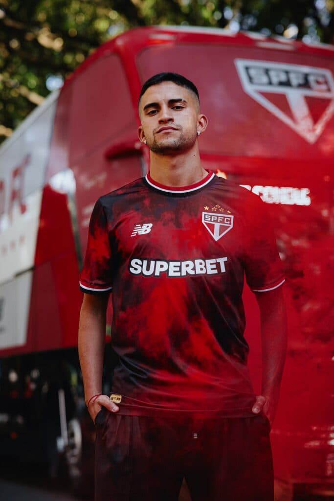 terceiro uniforme são paulo