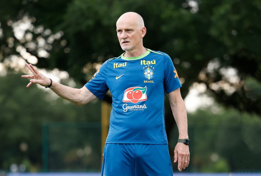 Taffarel, preparador de goleiros da Seleção Brasileira