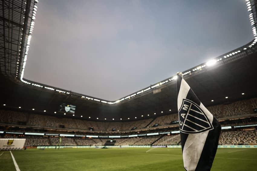 Vista geral do estadio Arena MRV E BANDEIRA DO ATLETICO MG para partida entre Atletico-MG e Gremio pelo campeonato Brasileiro A 2024. Foto: Gilson Lobo/AGIF