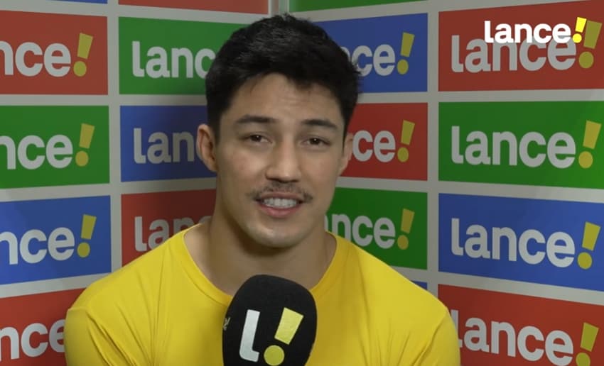 Arthur Nory em conversa com o Lance!