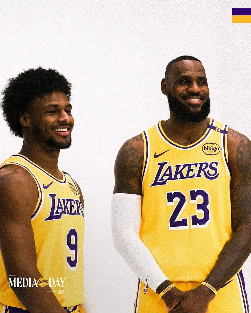 Bronny James e LeBron James no Media Day do Lakers