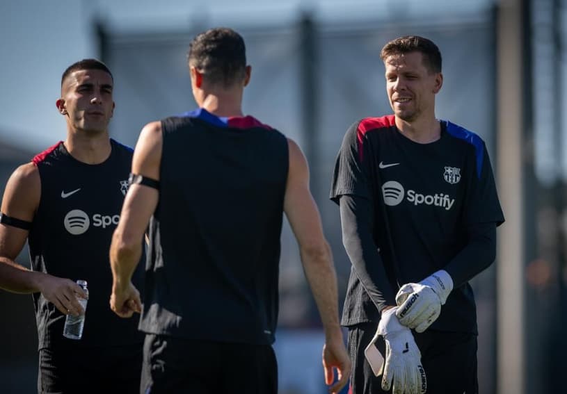 Szczesny goleiro do Barcelona