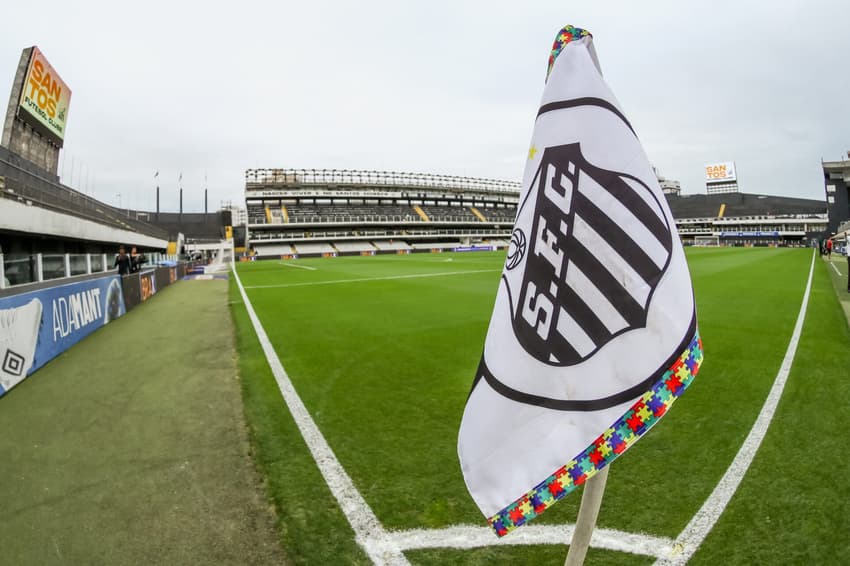 Vila Belmiro antes de Santos x Mirassol (Foto: Marco Miatelo/AGIF)