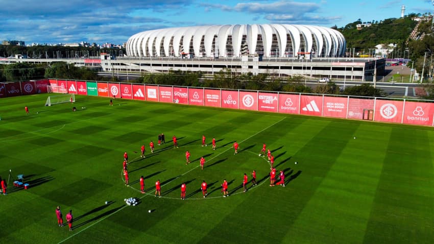 CT Parque Gigante, às margens do Rio Guaíba, onde treina o time profissional do Sport Club Internacional