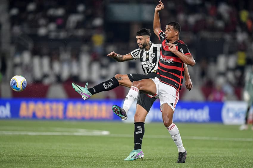 Confira a história por trás da criação do apelido do clássico entre Botafogo e Flamengo (Foto: Thiago Ribeiro/AGIF)