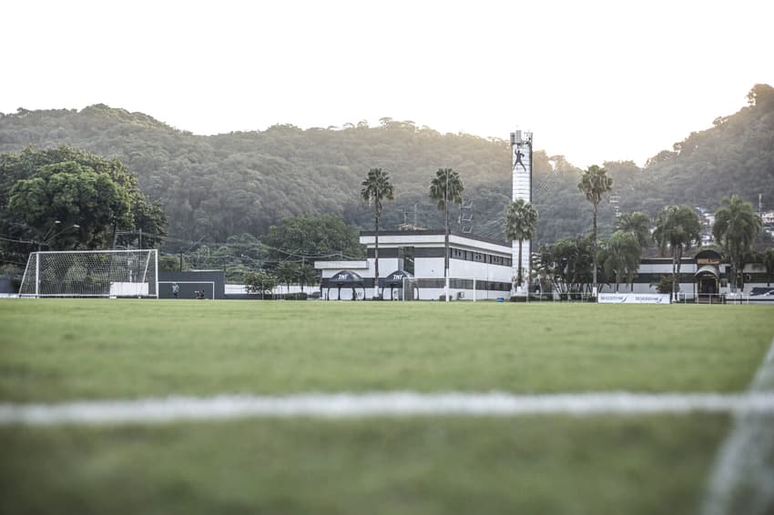 CT do Santos é um dos mais tradicionais do futebol brasileiro (Foto: Reinaldo Campos/AGIF)