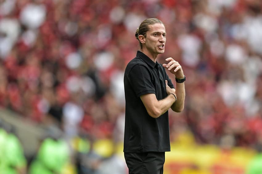 Filipe Luís, técnico do Flamengo, em partida contra o Juventude, no Maracanã, pelo Brasileirão (Foto: Thiago Ribeiro/AGIF)