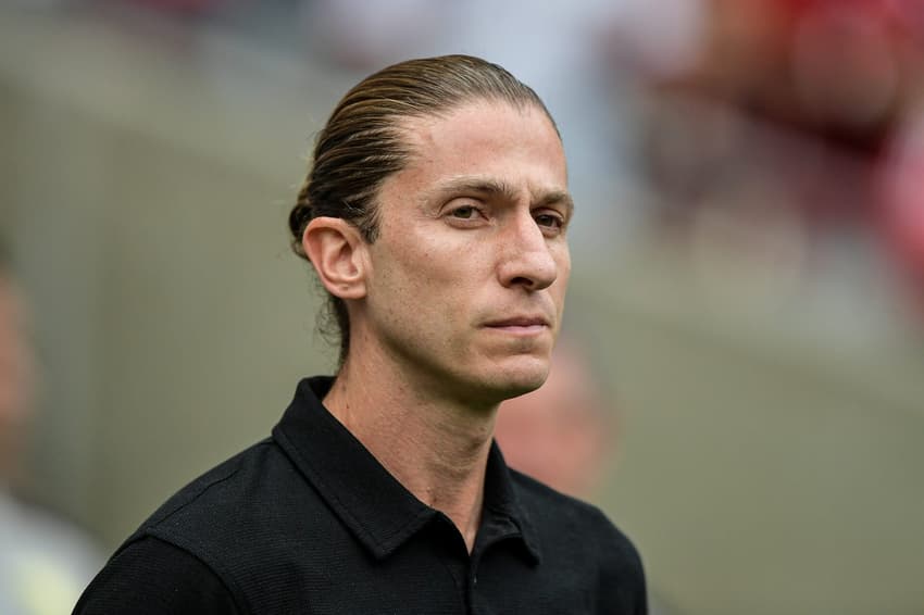 Filipe Luís, técnico do Flamengo, em partida contra o Juventude, no Maracanã, pelo Brasileirão (Foto: Thiago Ribeiro/AGIF)