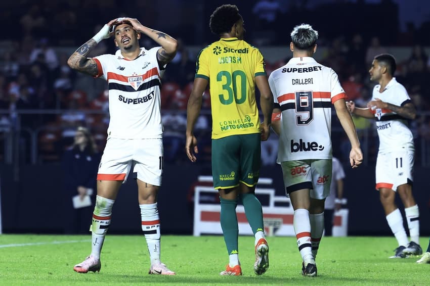 Cuiabá e São Paulo se enfrentam pelo Campeonato Brasileiro, em jogo hoje (Foto: Marcello Zambrana/AGIF)