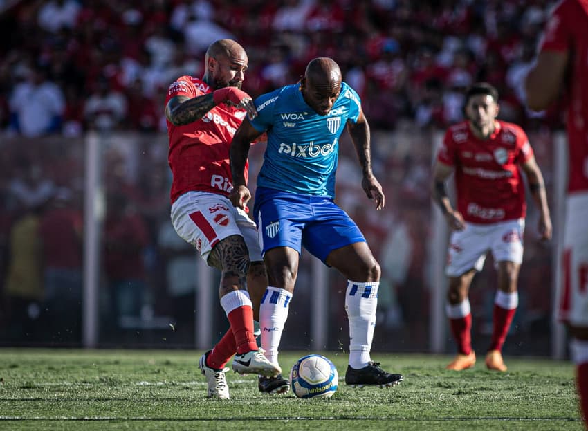 Avaí e Vila Nova se enfrentam pela Série B do Campeonato Brasileiro; confira os destaques dos jogos de hoje (Foto: Isabela Azine/AGIF)