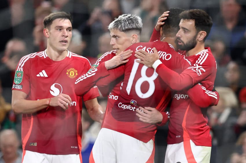 Time do Manchester United comemora gol contra o Leicester (Foto: Darren Staples/AFP)