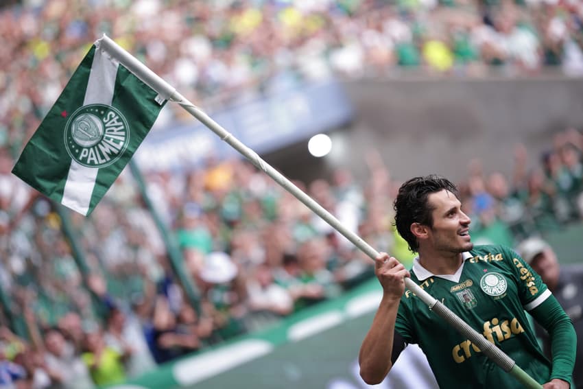 raphael-veiga-100-gol-palmeiras-fortaleza-campeonato-brasileiro-2