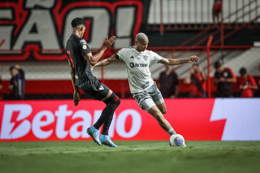 Primeiro tempo entre Atlético-GO x Atlético-MG terminou em 0 a 0, no Estádio Antônio Accioly (Foto: Pedro Souza/Atlético)