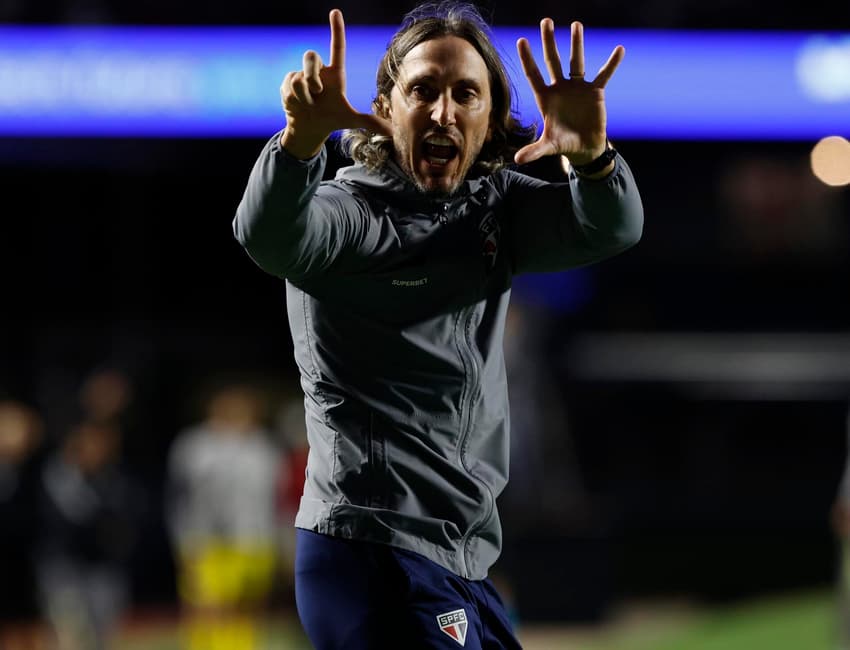 Técnico do São Paulo, Luis Zubeldía