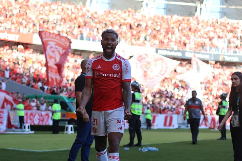 Wesley marcou terceiro gol do Inter contra o RB Bragantino (Foto: Ricardo Duarte/SC Internacional)