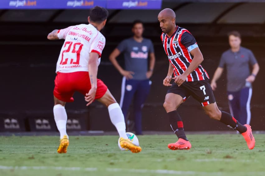 Lucas Moura marcou seu 14º gol na temporada contra o RB Bragantino