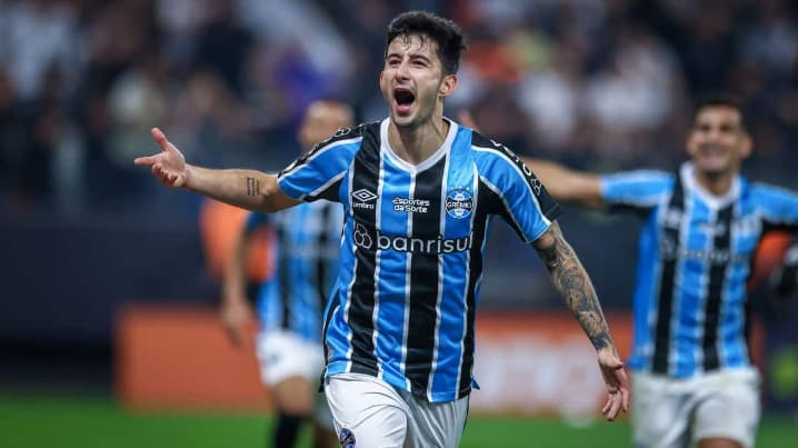 Villasanti é líder do Grêmio desde 2023 (Foto: Lucas Uebel/Grêmio FBPA)