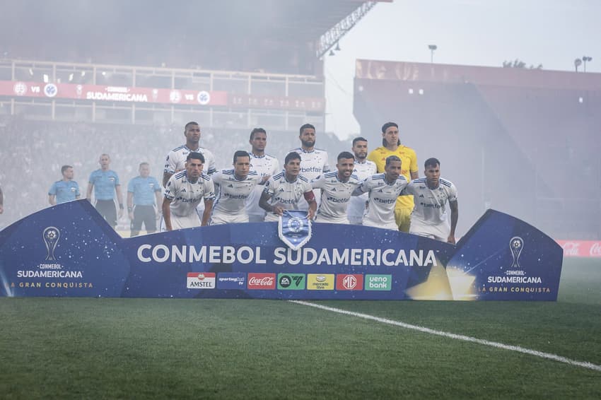 Cruzeiro na semifinal da Copa Sul-Americana