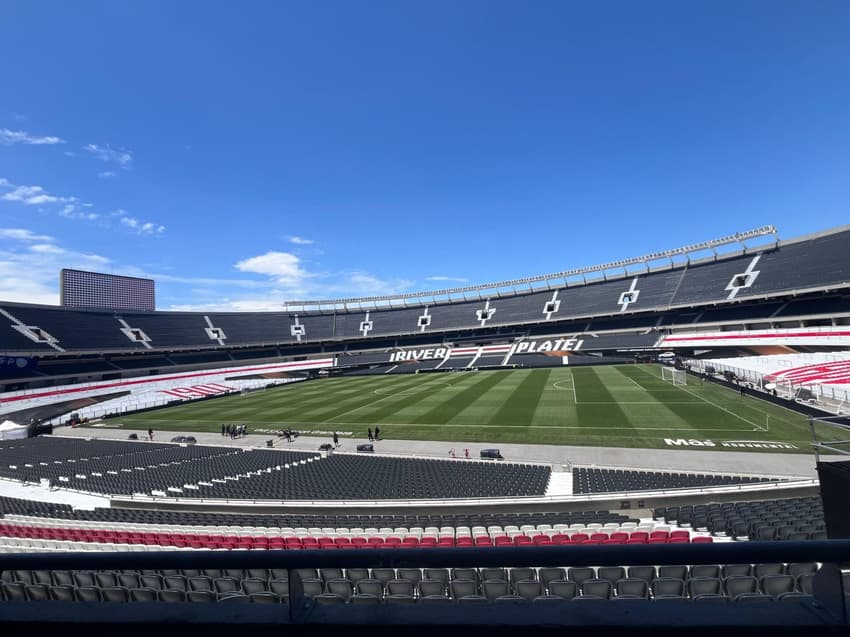Estádio monumental