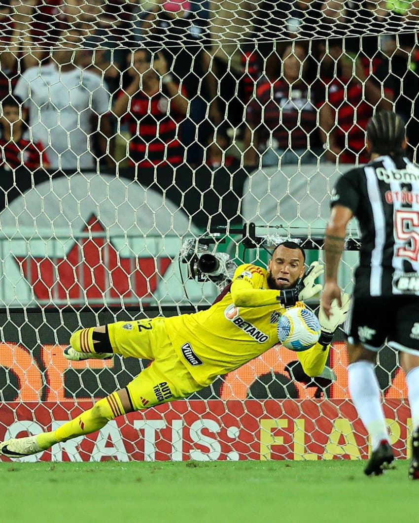 Everson, do Atlético-MG, foi o destaque da partida e impediu o time mineiro de sair derrotado do Maracanã (Foto: Divulgação/Atlético)