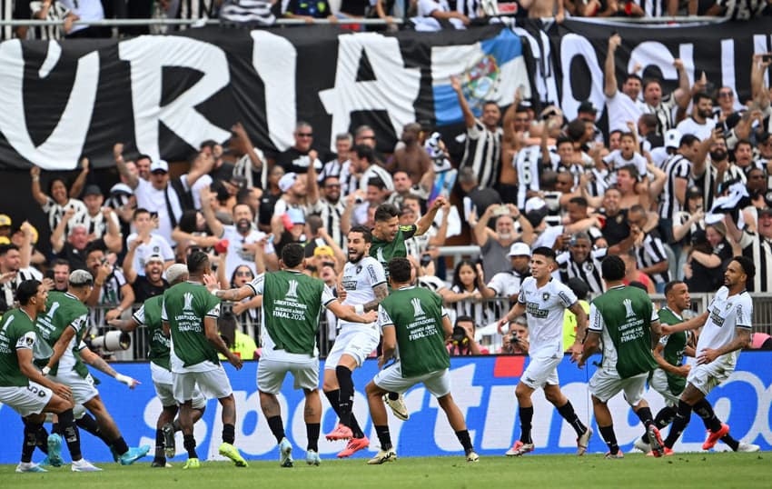 FBL-LIBERTADORES-MINEIRO-BOTAFOGO