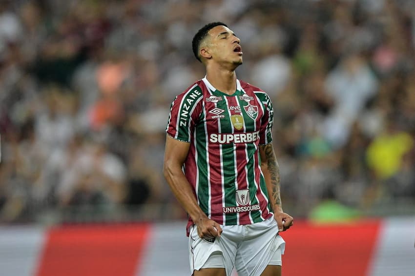 Kauã Elias lamenta lance em jogo entre Fluminense e Juventude, pela Copa do Brasil