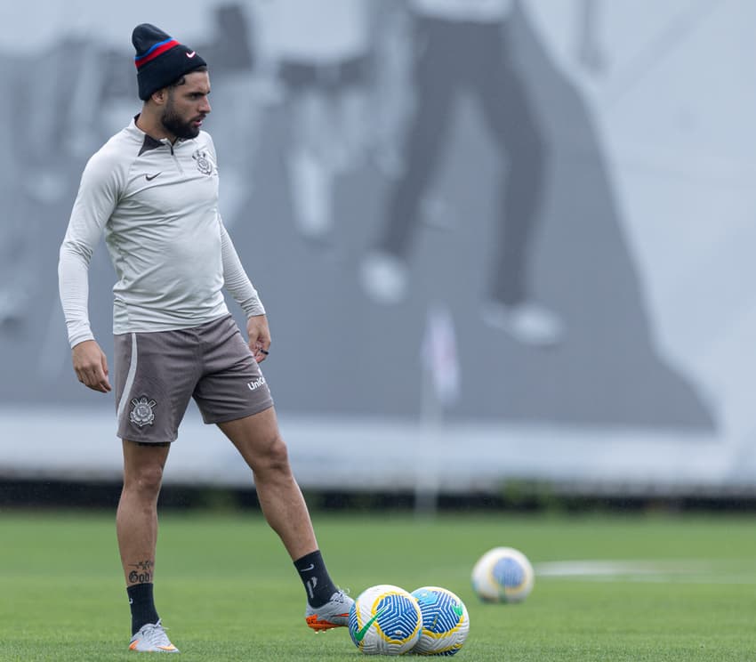 Corinthians Yuri AlbertoTreino