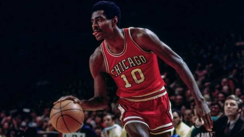 bob-love-nba-chicago-bulls-morre