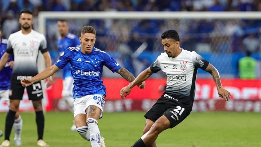 Corinthians e Cruzeiro abrem a 34ª rodada do Brasileirão (Foto: Gilson Lobo/AGIF)