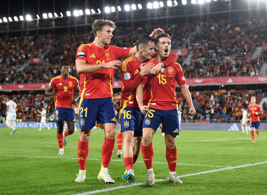 A Espanha teve a melhor campanha da Liga A na Nations League da Uefa (Foto: Miguel Riopa/AFP)