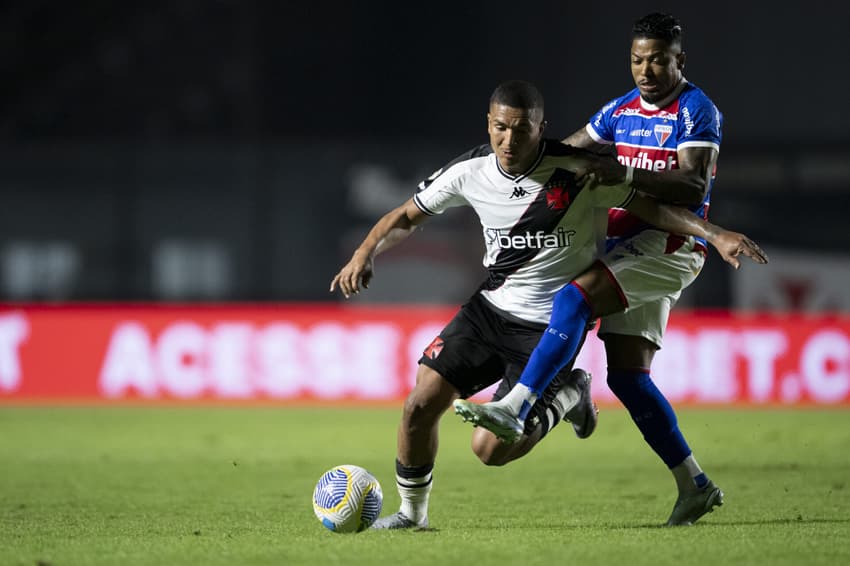 Vasco e Fortaleza se enfrentam pelo Brasileirão; veja tudo sobre o jogo de hoje (Foto: Jorge Rodrigues/AGIF)