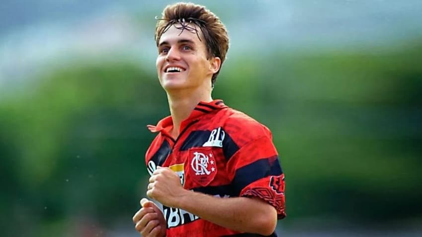 Por onde anda Sávio, ex-atacante do Real Madrid e Flamengo?