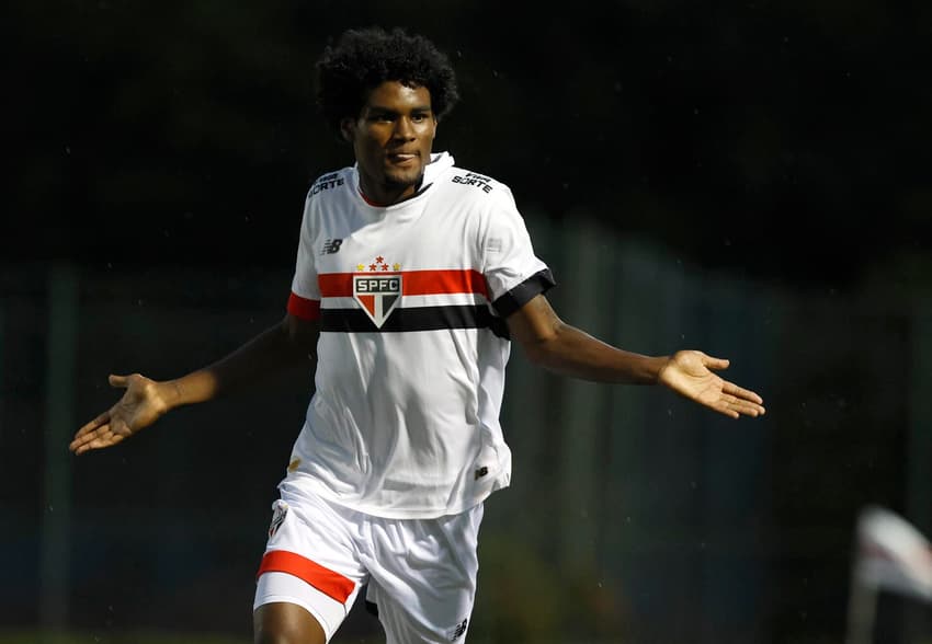 Atacante Lucas Ferreira é um dos principais talentos da base do São Paulo