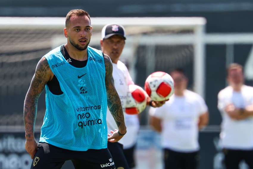 CORINTHIANS, TREINO MAYCON