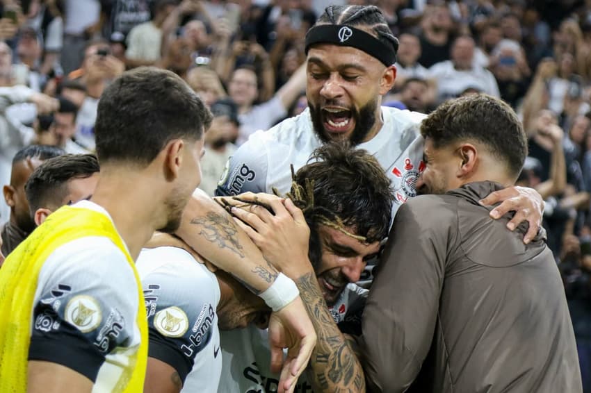 Corinthians Libertadores Brasileirão